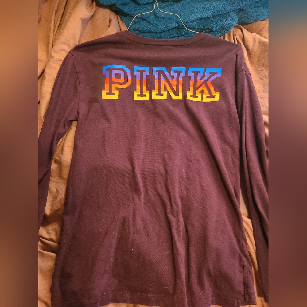 Pink v-neck long sleeve